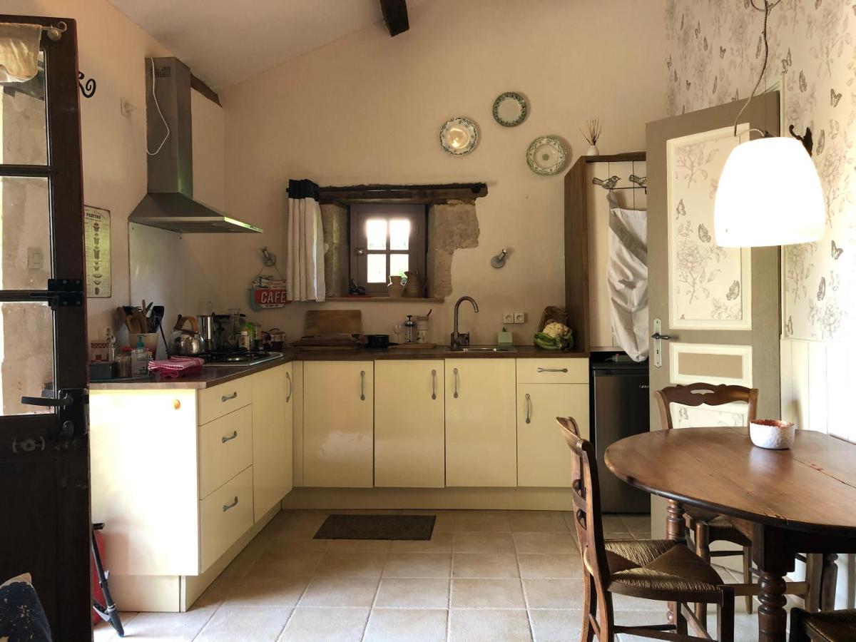 La Grosse Talle Sepvret Extérieur photo