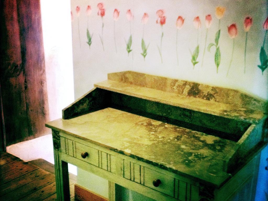La Grosse Talle Sepvret Extérieur photo